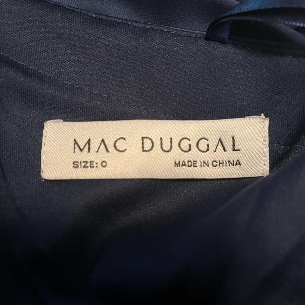 Mac Duggal NWT #67866 One-Shoulder Bishop Sleeve Royal Blue Flowy Gown Size 0 - Picture 7 of 11
